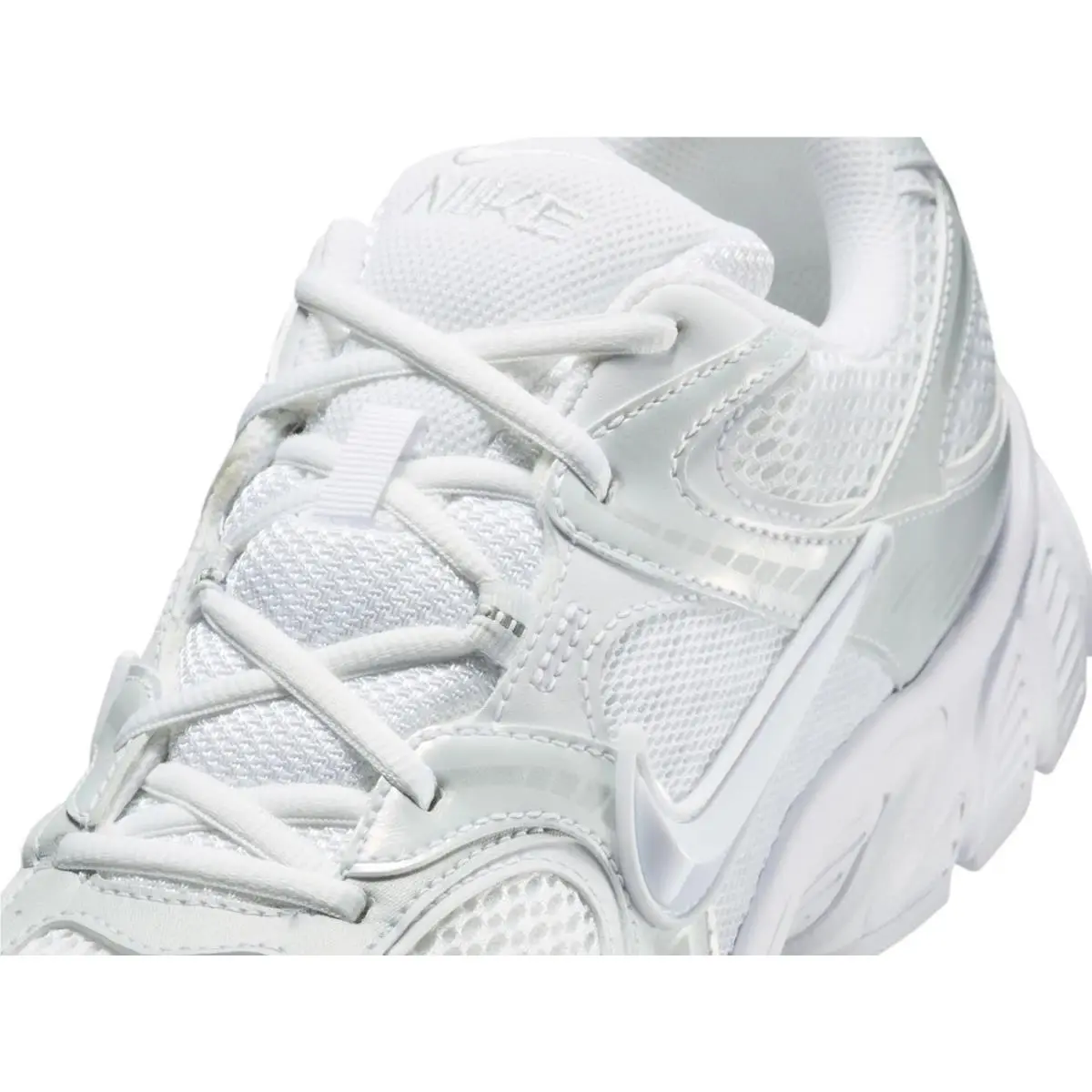 Nike shoes - White 6