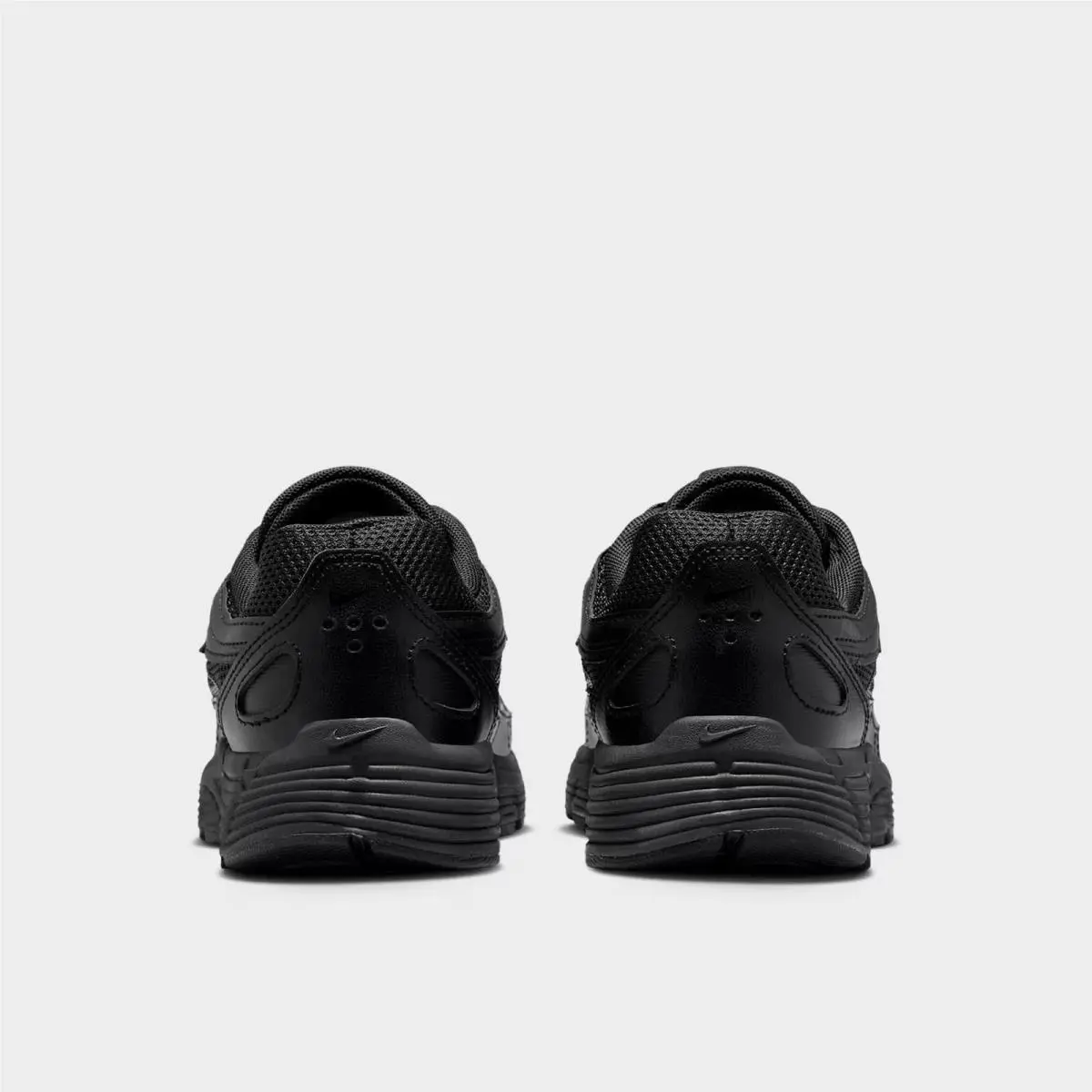 Nike shoes - HV5064 012 - Black 2