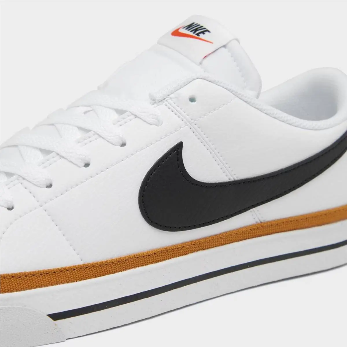 Nike shoes - DH3162 100 - White/Desert Ochre/Black 0