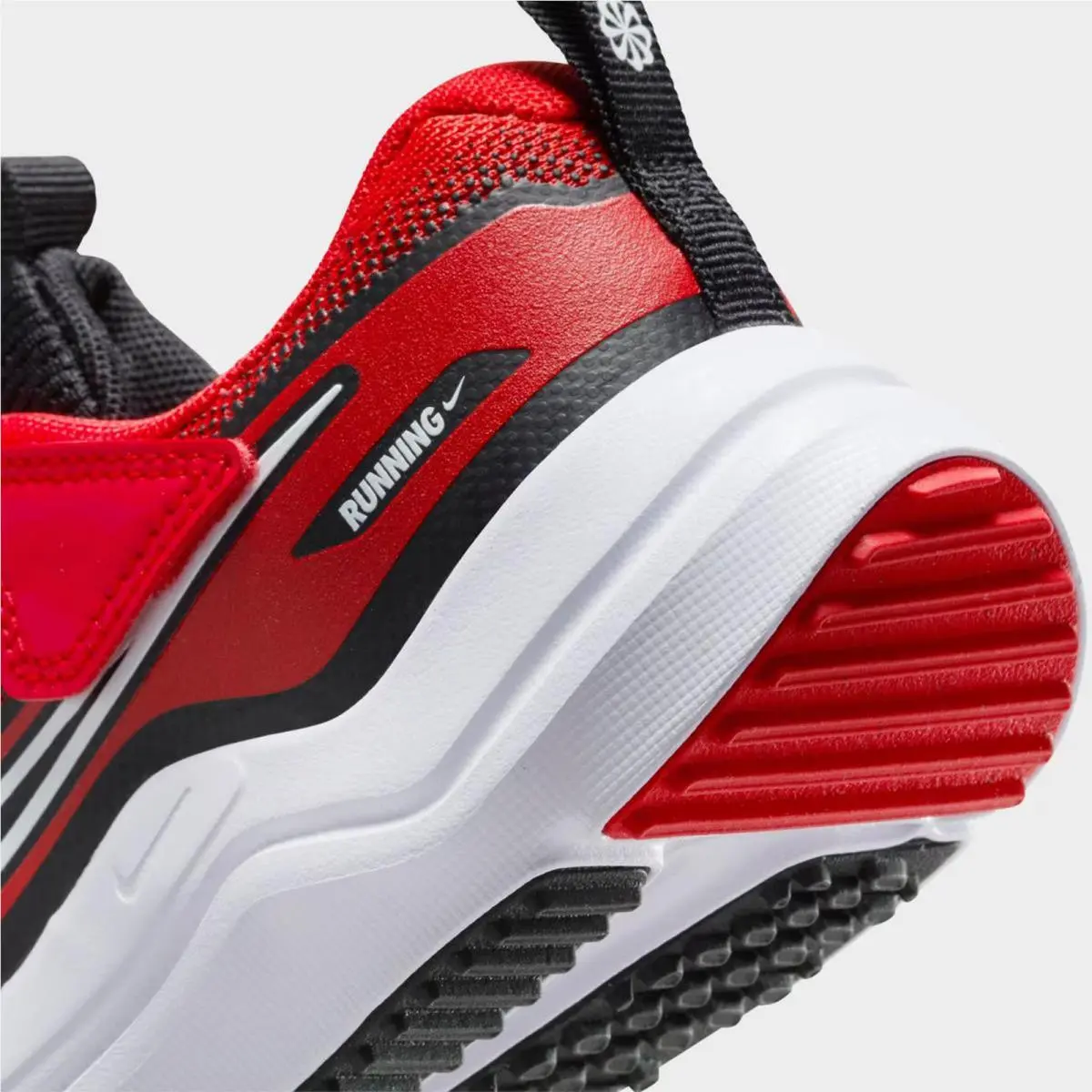 Nike shoes - HM4400 601 - University Red/Black/White 4