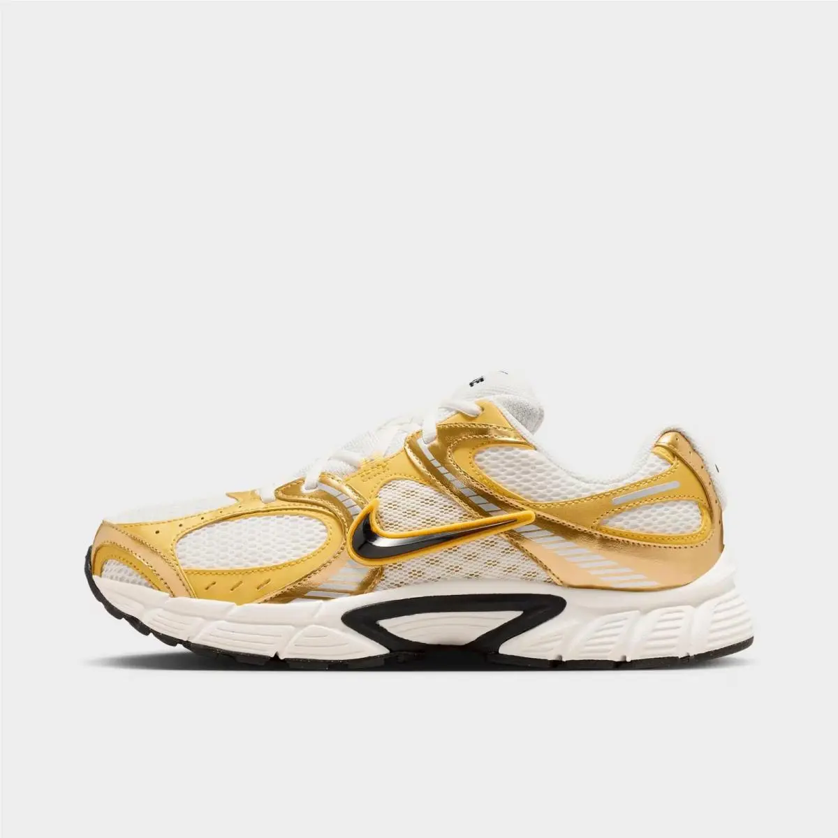 Nike shoes - HJ5228 107 - Sail/Buff Gold/Saturn Gold/Black 3