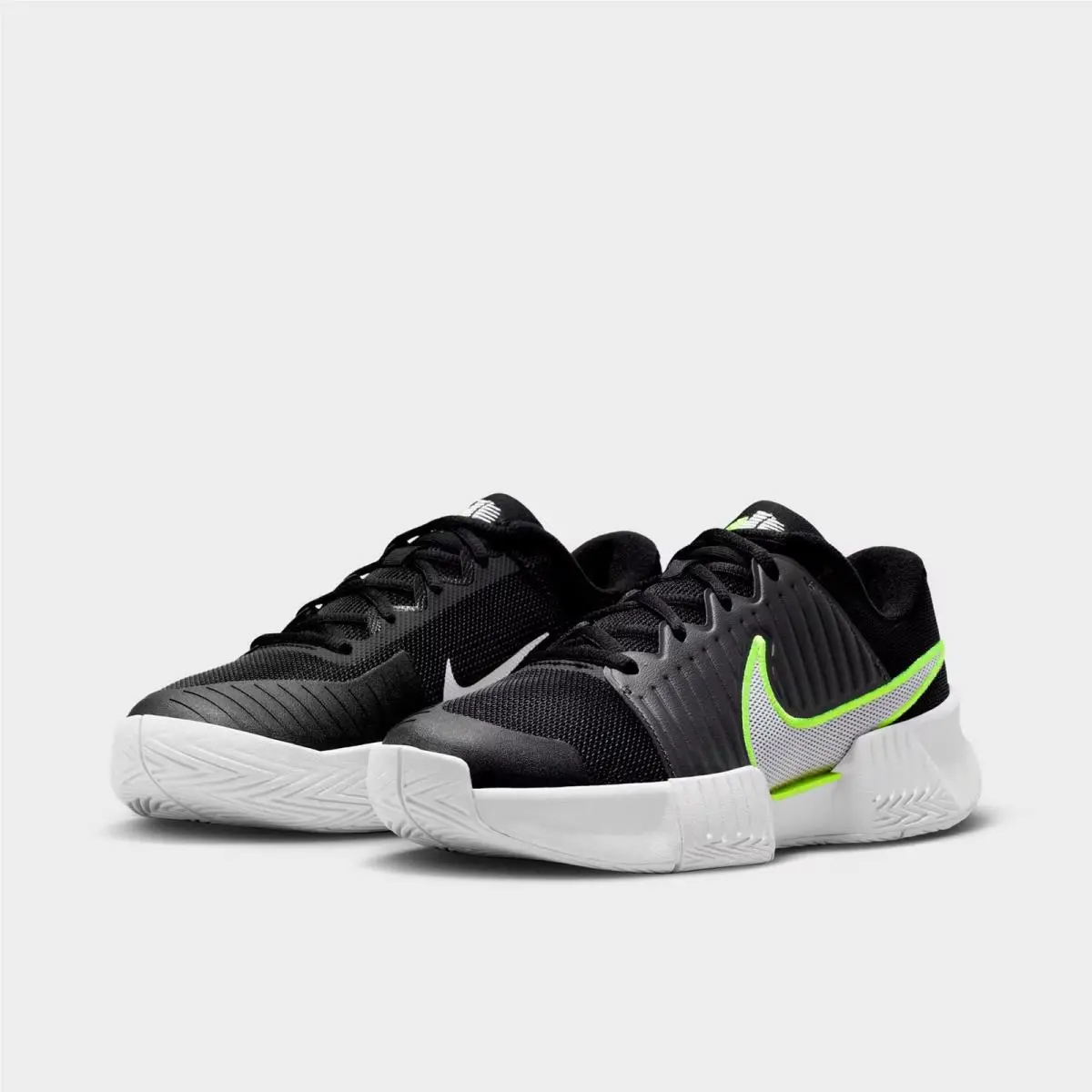 Nike shoes - IB6560 001 - Black/Anthracite/Volt/White 1
