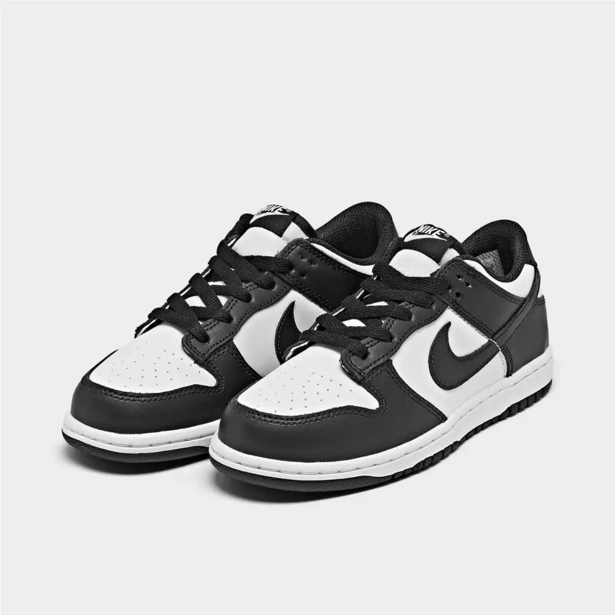 Nike shoes - CW1588 100 - White/Black/White 5
