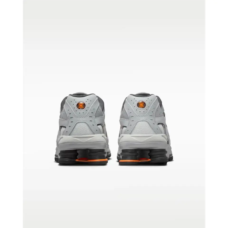 Nike shoes - Nike Shox - Shox - IO4296 004 - PHOTON DUST TOTAL ORANGE 9
