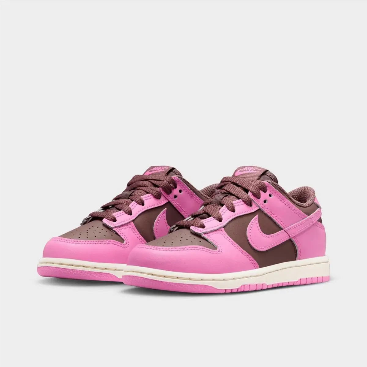 Nike shoes - FB9108 500 - Tattoo/Pale Ivory/Light Magenta 1