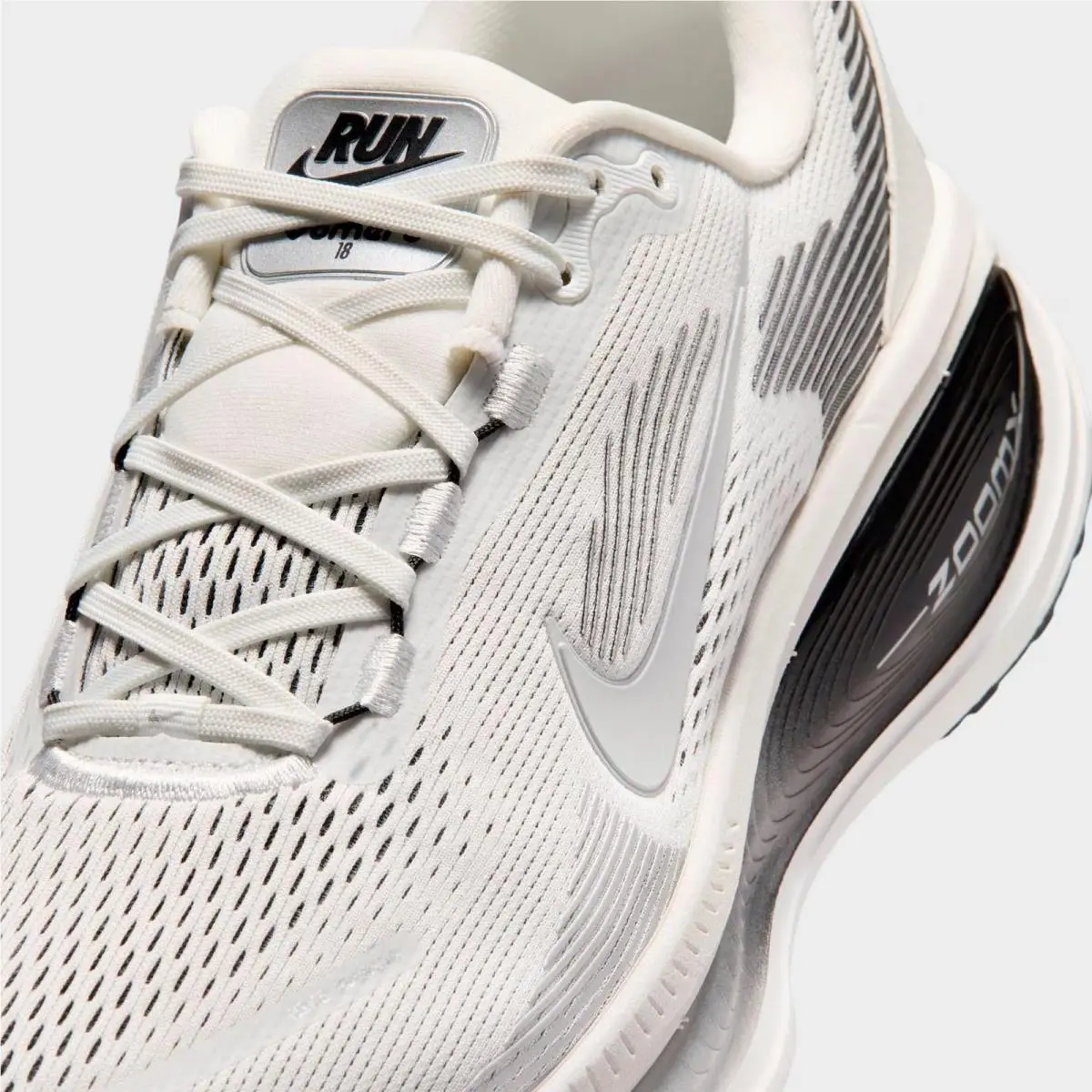 Nike shoes - II7189 100 - Summit White/Black/Off White/Metallic Silver 4