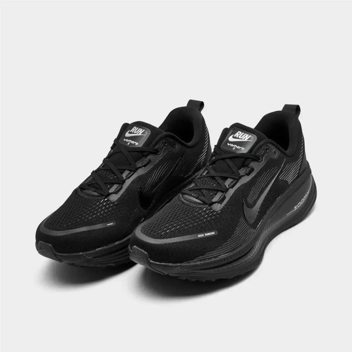 Nike shoes - HM6803 005 - Black/Dark Smoke Grey/Light Smoke Grey/Black 5