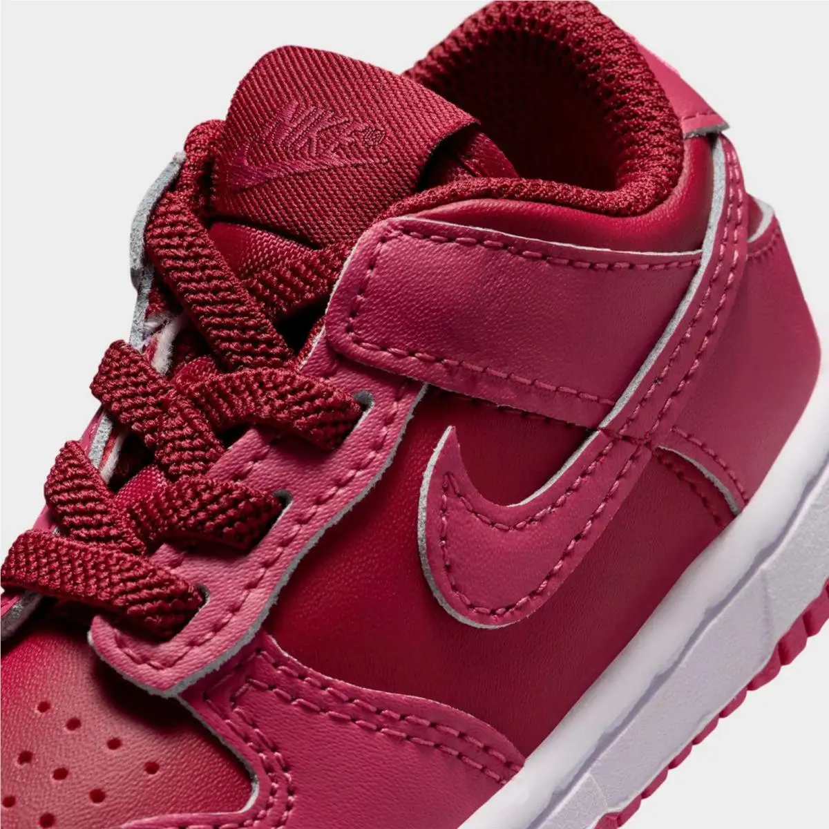 Nike shoes - FB9107 602 - Team Red/Sweet Beet/White/Sweet Beet 4