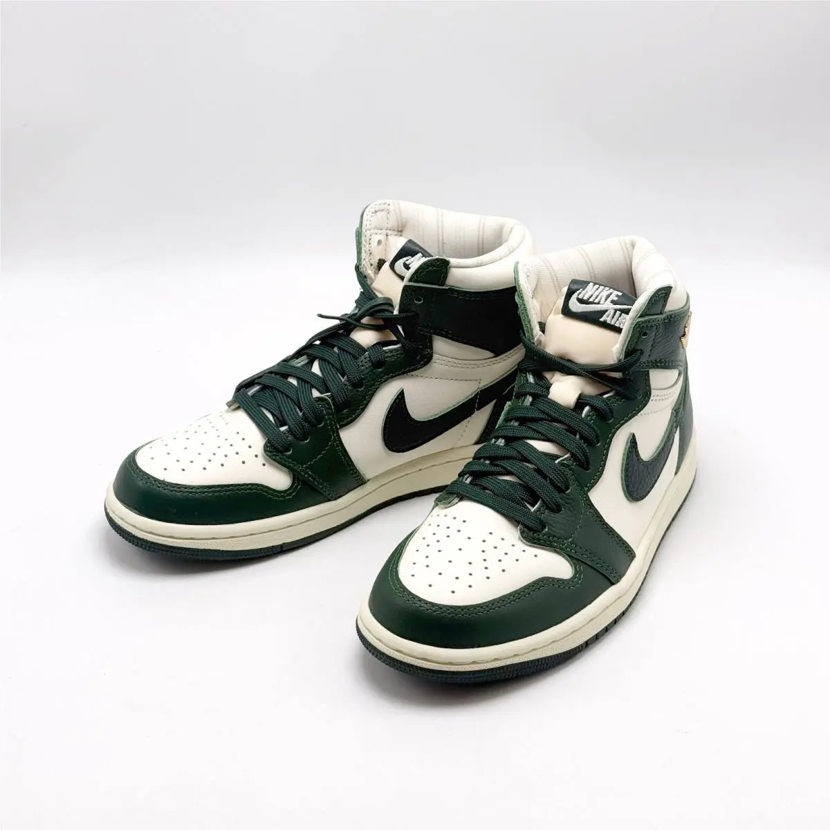 Nike shoes - Nike Air Jordan 1 - Air - FD2596 101 - Green 0