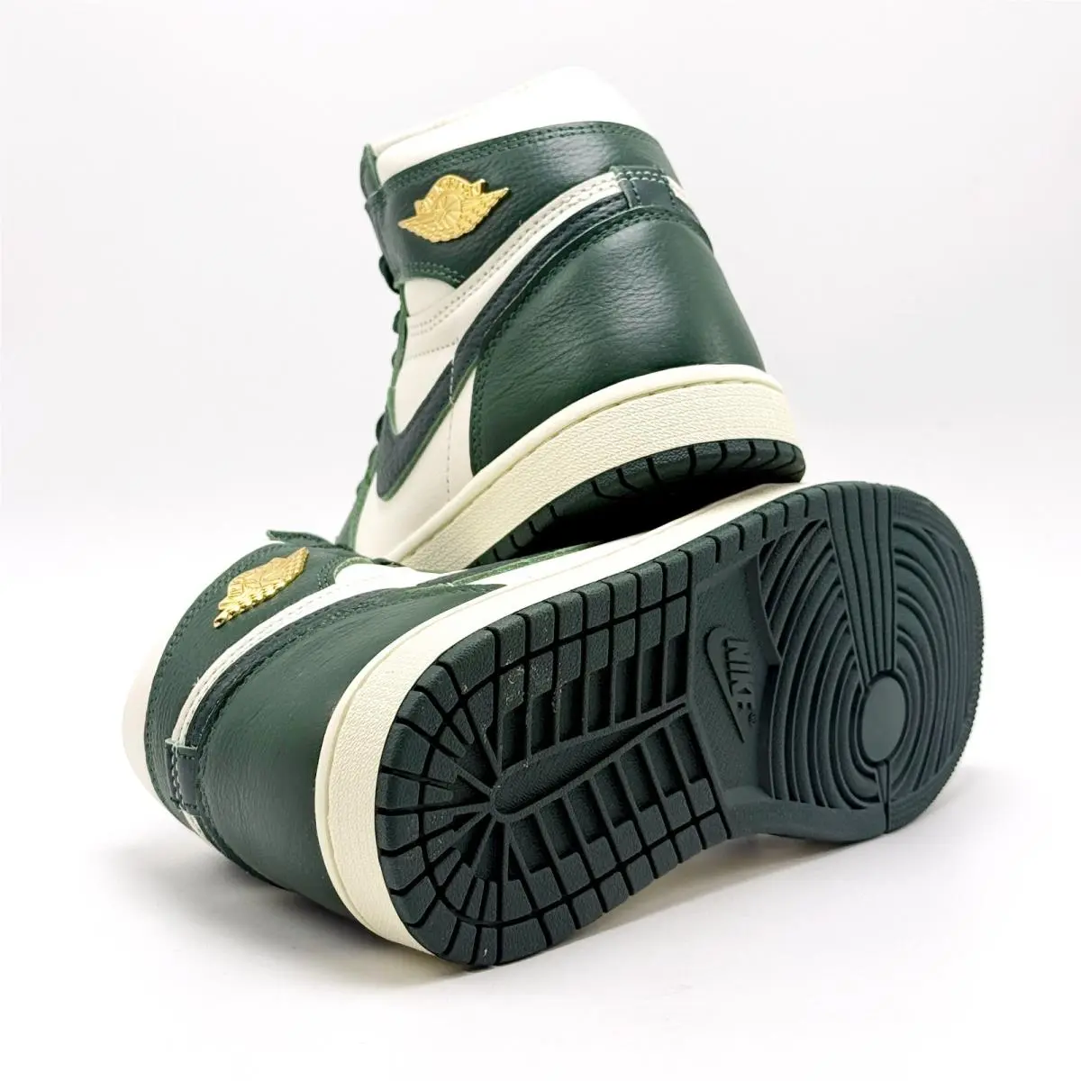 Nike shoes - Nike Air Jordan 1 - Air - FD2596 101 - Green 8