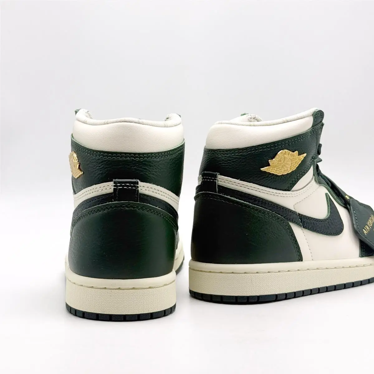 Nike shoes - Nike Air Jordan 1 - Air - FD2596 101 - Green 7