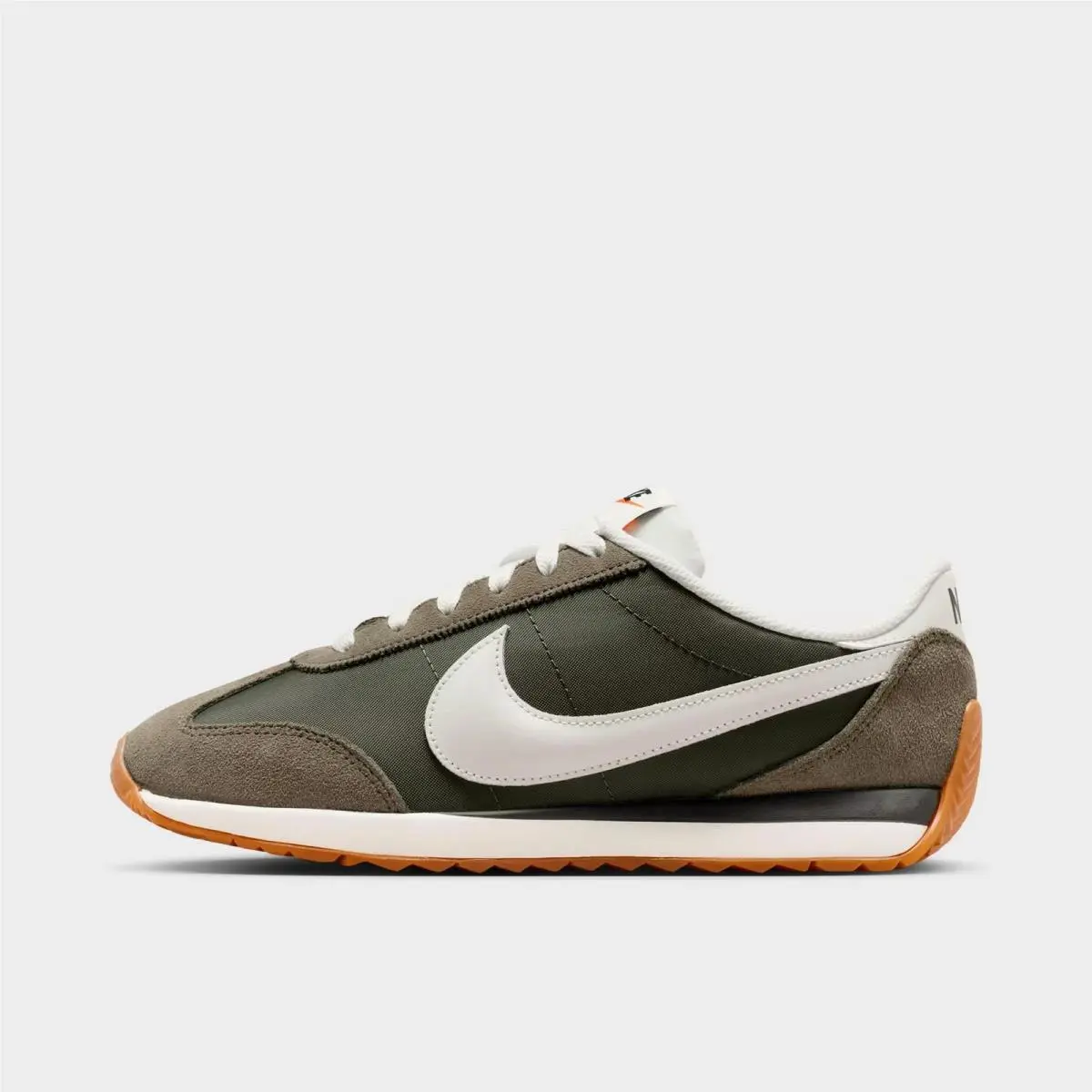 Women`s Nike Pacific Khaki/black/gum Medium Brown/sail HM4771 302