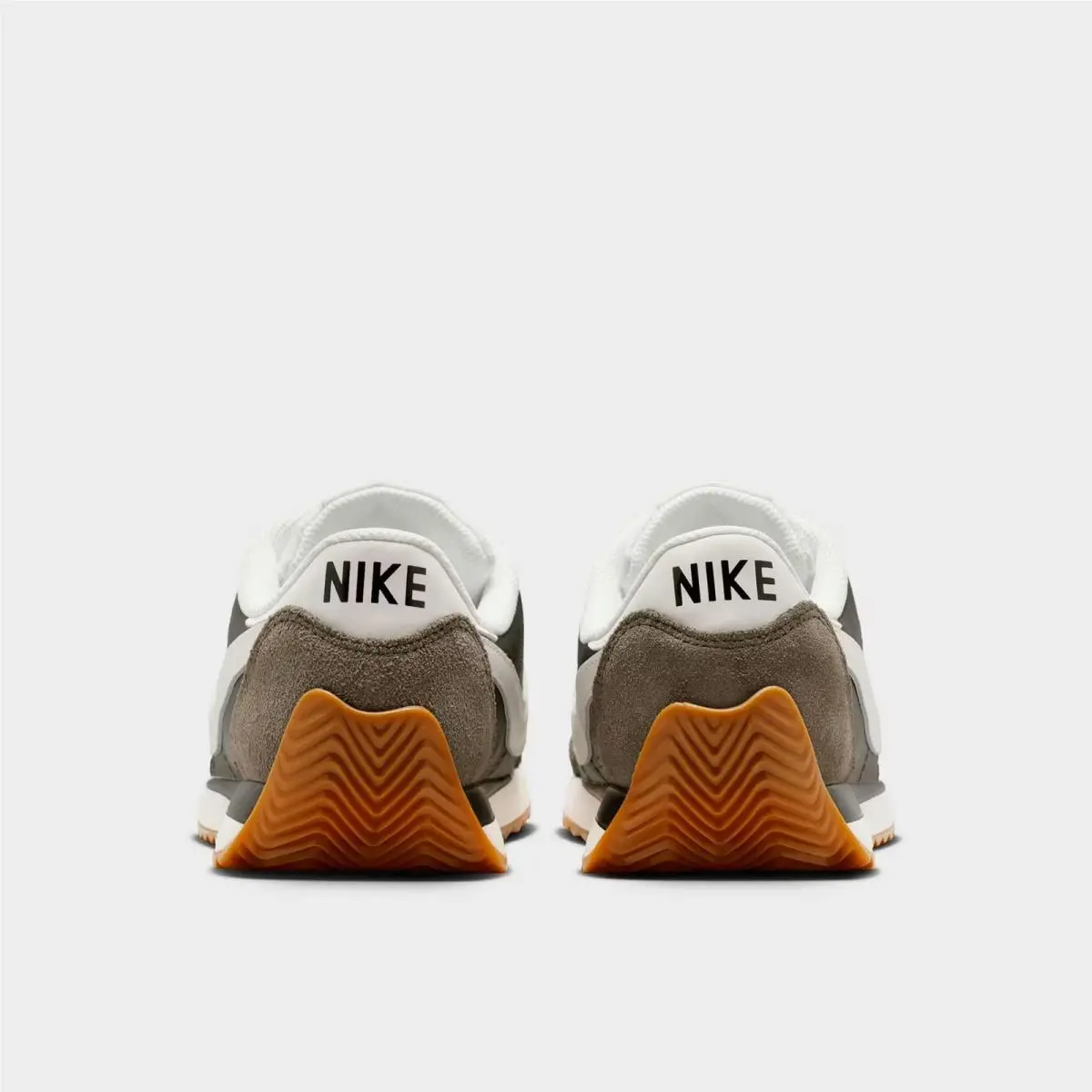 Nike shoes - HM4771 302 - Khaki/Black/Gum Medium Brown/Sail 2
