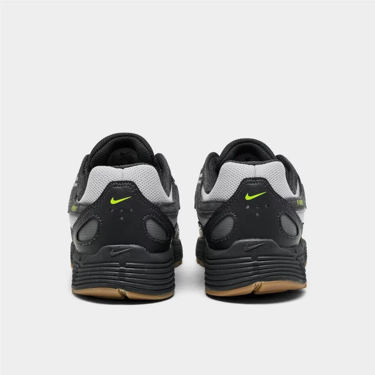 Nike shoes - IQ0216 025 - Grey Fog/Black/Anthracite/Volt 6