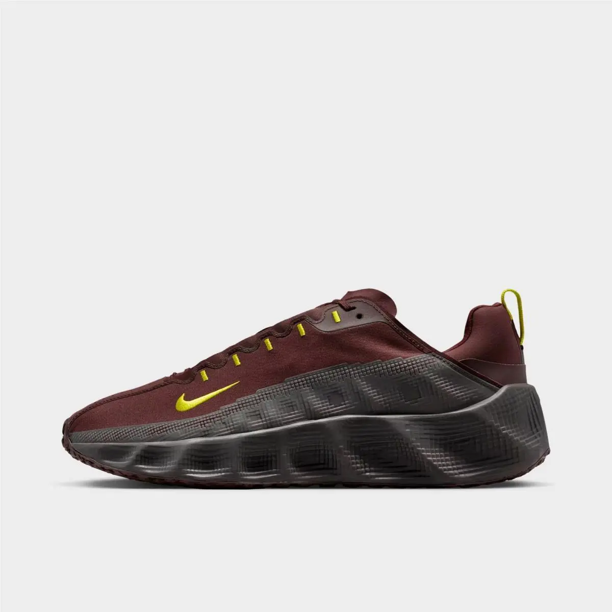 Nike shoes - IM9327 200 - Earth/Black/Bright Cactus/Bright Cactus 3
