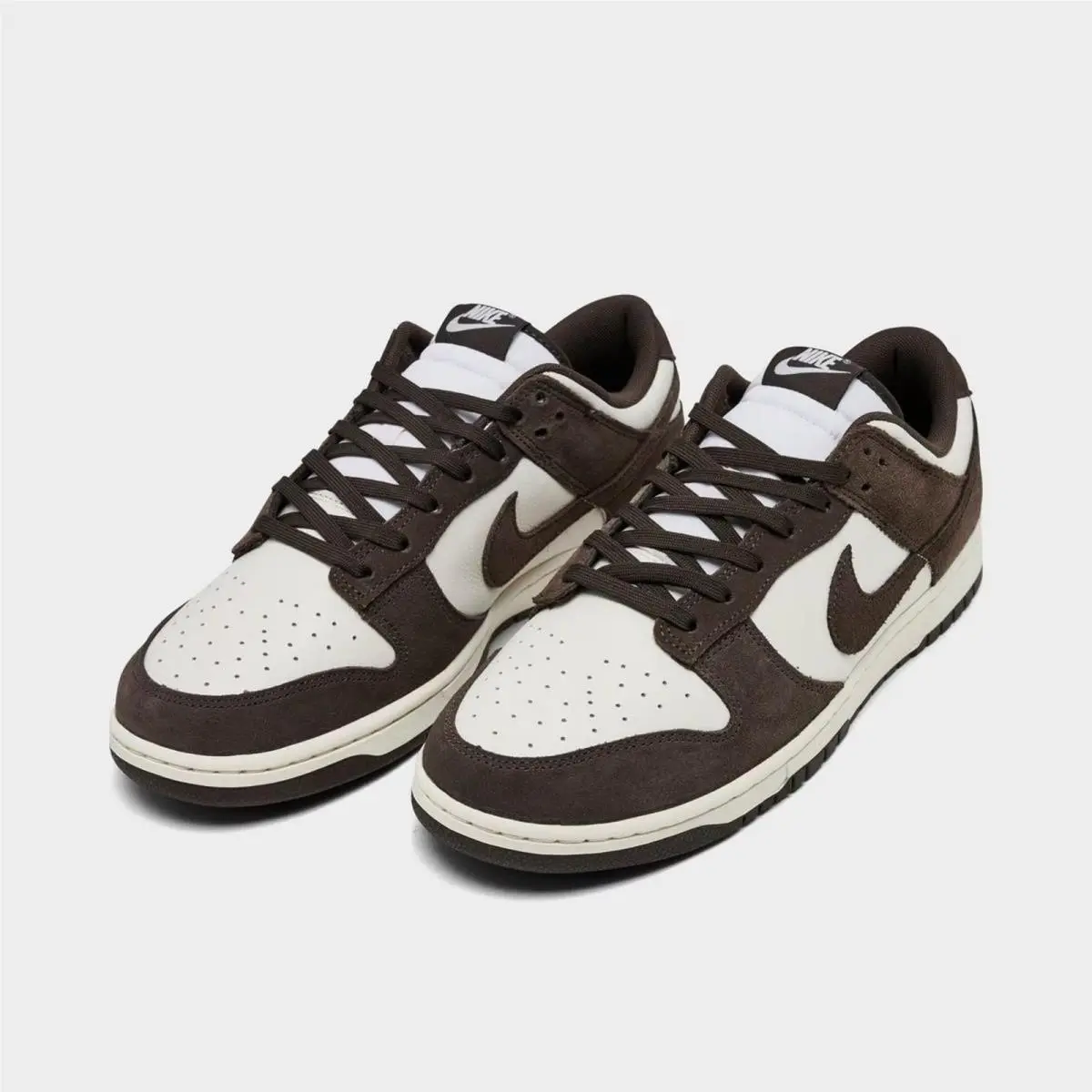 Nike shoes - FQ8249 104 - Pale Ivory/Pale Ivory/Baroque Brown 1