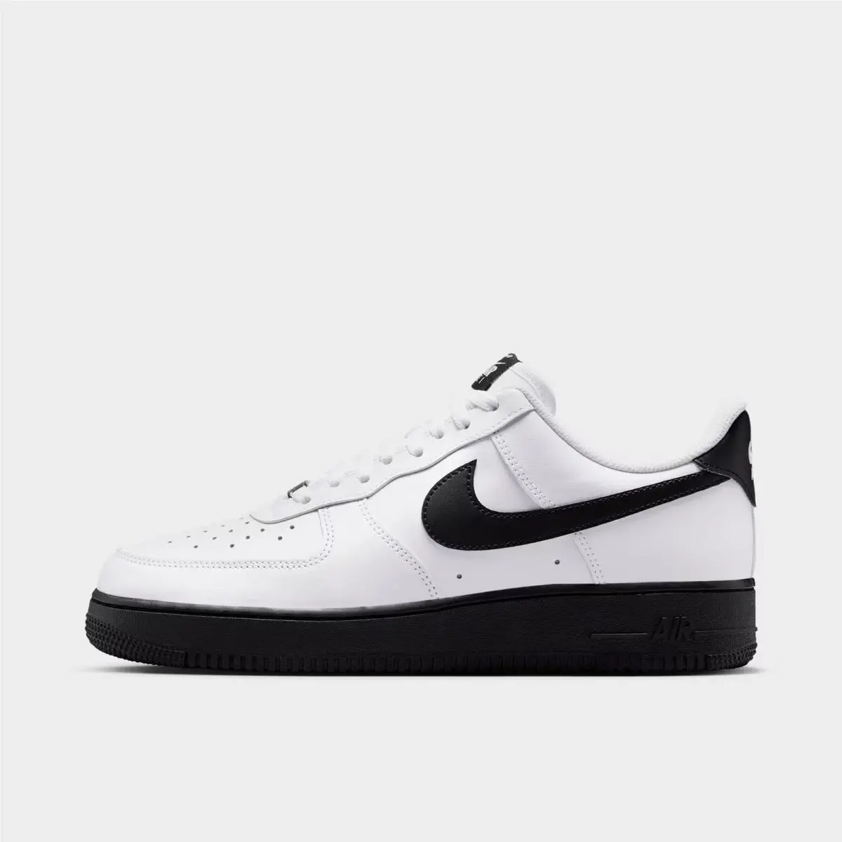 Nike shoes - FJ4146 129 - White/Black 3