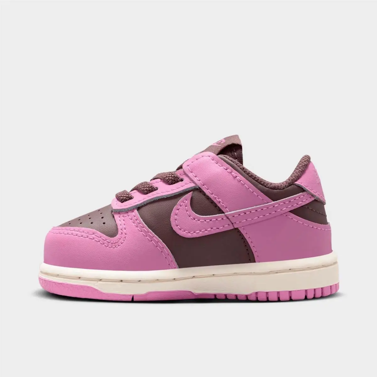 Nike shoes - FB9107 500 - Tattoo/Pale Ivory/Light Magenta 3