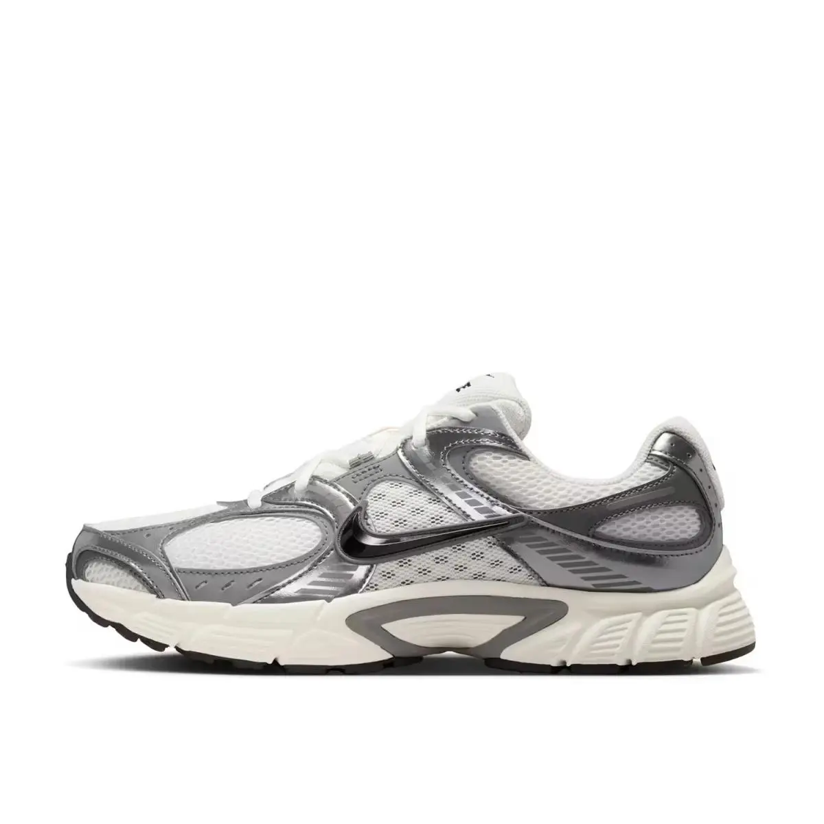 Nike shoes - White/Silver 5
