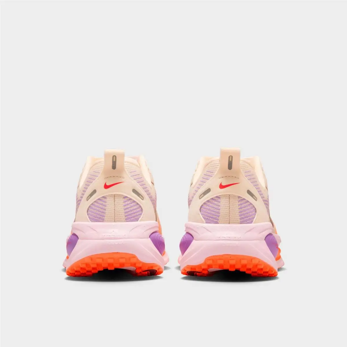 Nike shoes - HM6804 113 - Chalk/Pink Foam/Bright Violet/Tattoo 2