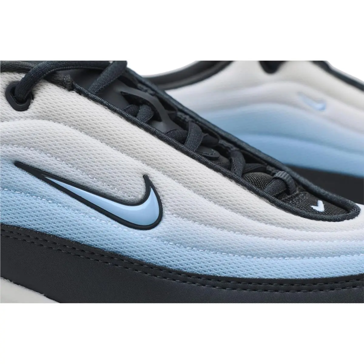 Nike shoes - Black/Metallic Silver/White 60
