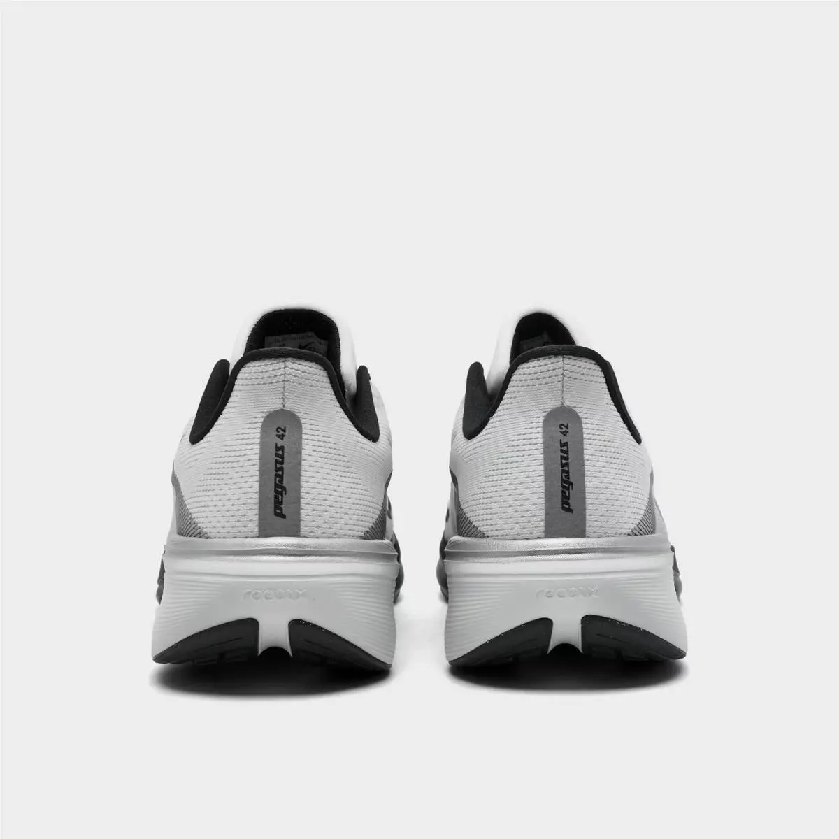 Nike shoes - II7210 100 - Summit White/Photon Dust/Black/Metallic Silver 6
