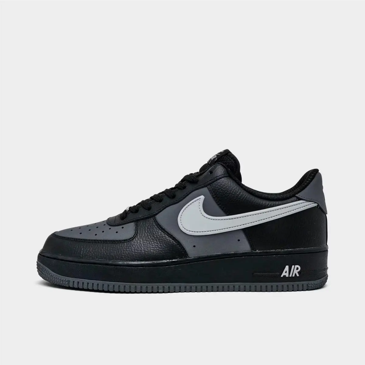 Men`s Nike Air Force 1 `07 LV8 Black/iron Grey/light Smoke Grey IR1475 010
