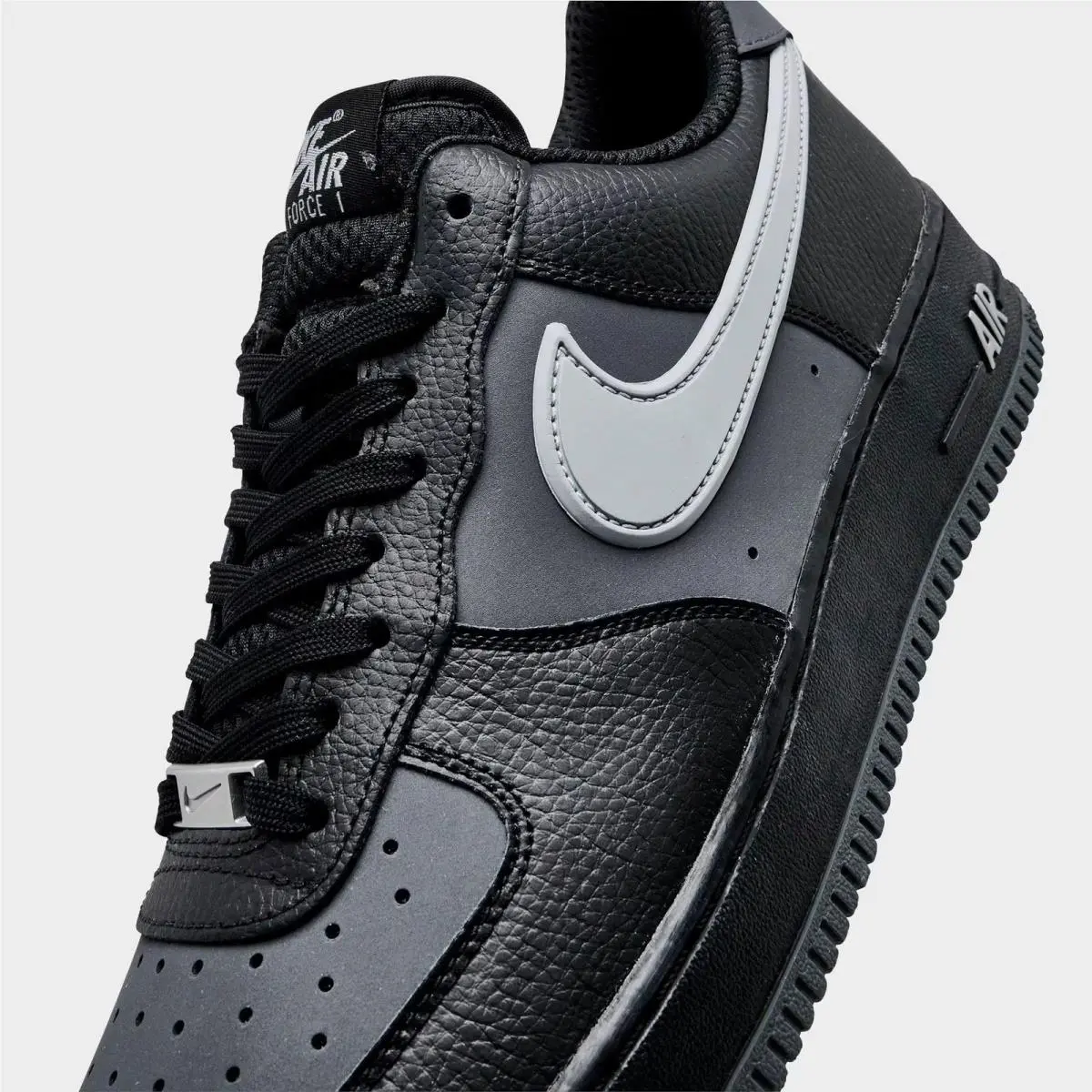 Nike shoes - IR1475 010 - Black/Iron Grey/Light Smoke Grey 4