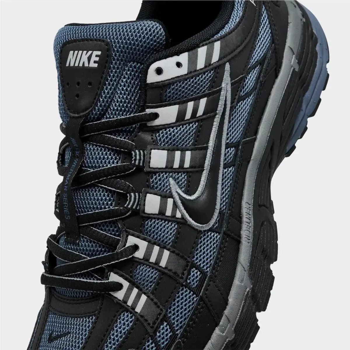 Nike shoes - IQ0296 491 - Diffused Blue/Cool Grey/Metallic Silver/Black 0