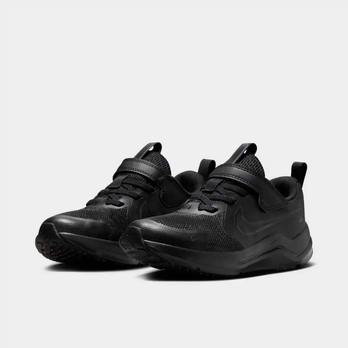 Nike shoes - HM4400 001 - Black/Black/Anthracite 1