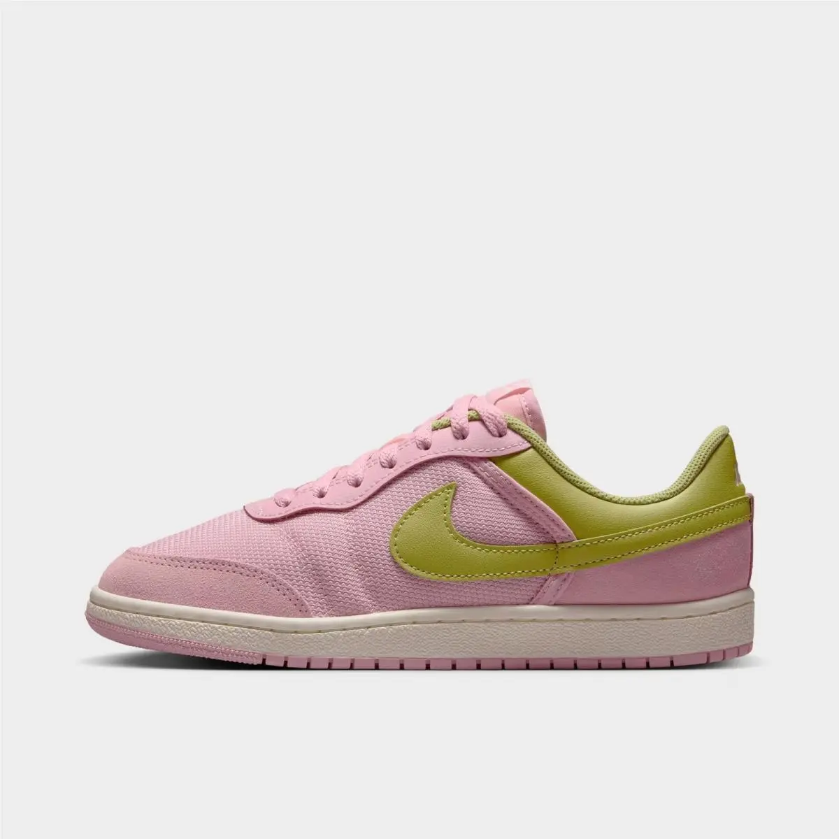 Womens Air Jordan Skyline Low Iced Carmine/sail/lawn IQ0704 607