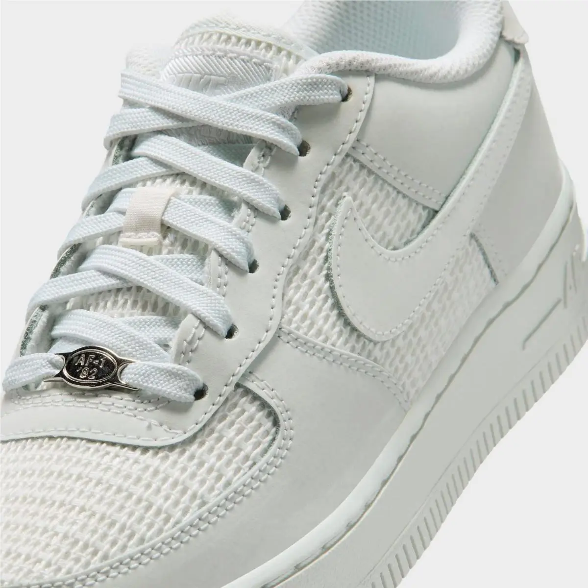 Nike shoes - IO9736 100 - Off White/Summit White/Off White 4