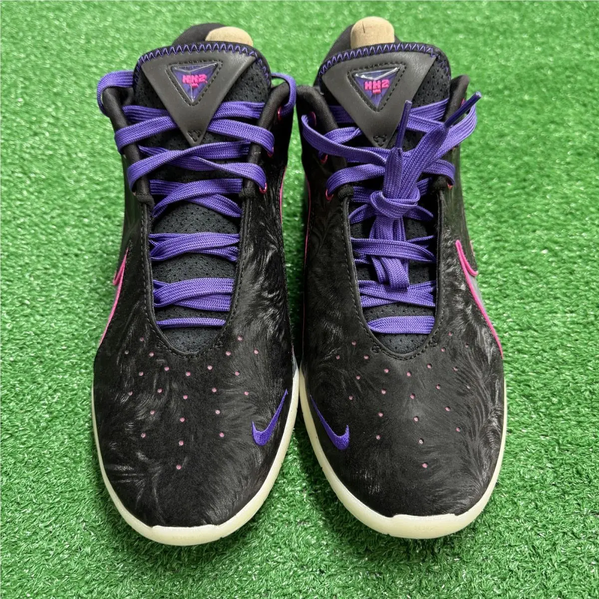 Nike shoes - LeBron 22 Blacklight - LeBron Blacklight - FZ1094-001 - Black 2