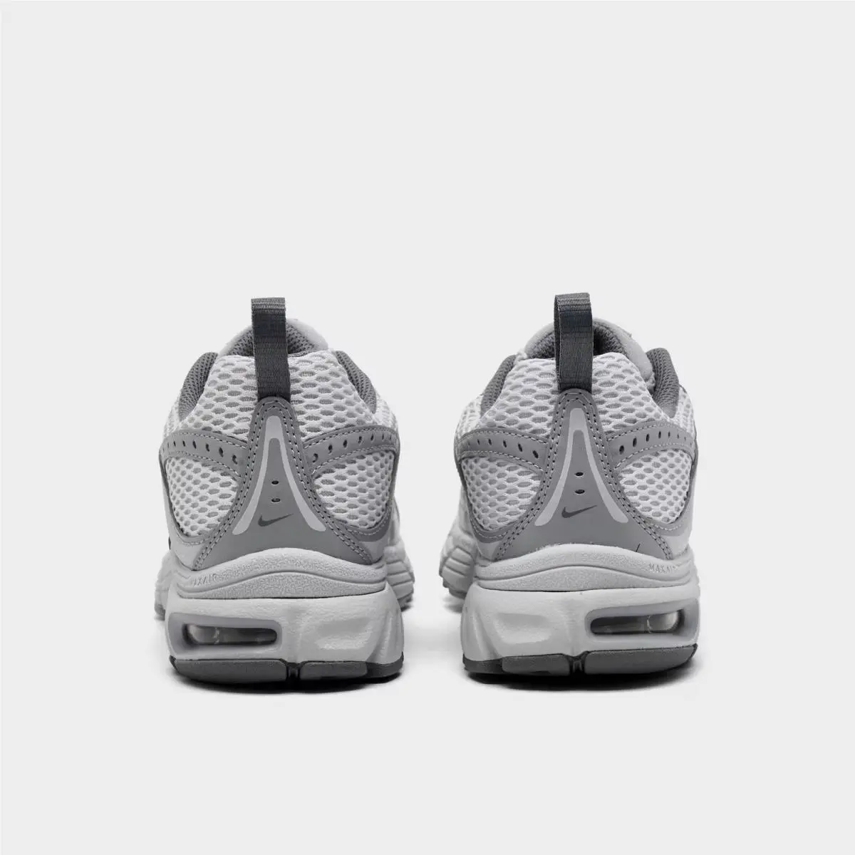 Nike shoes - IQ9430 002 - Wolf Grey/Vast Grey/Cool Grey/Wolf Grey 2