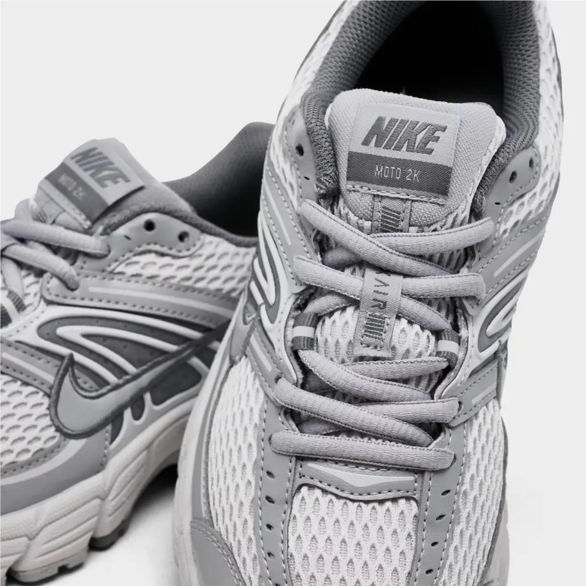Nike shoes - IQ9430 002 - Wolf Grey/Vast Grey/Cool Grey/Wolf Grey 4