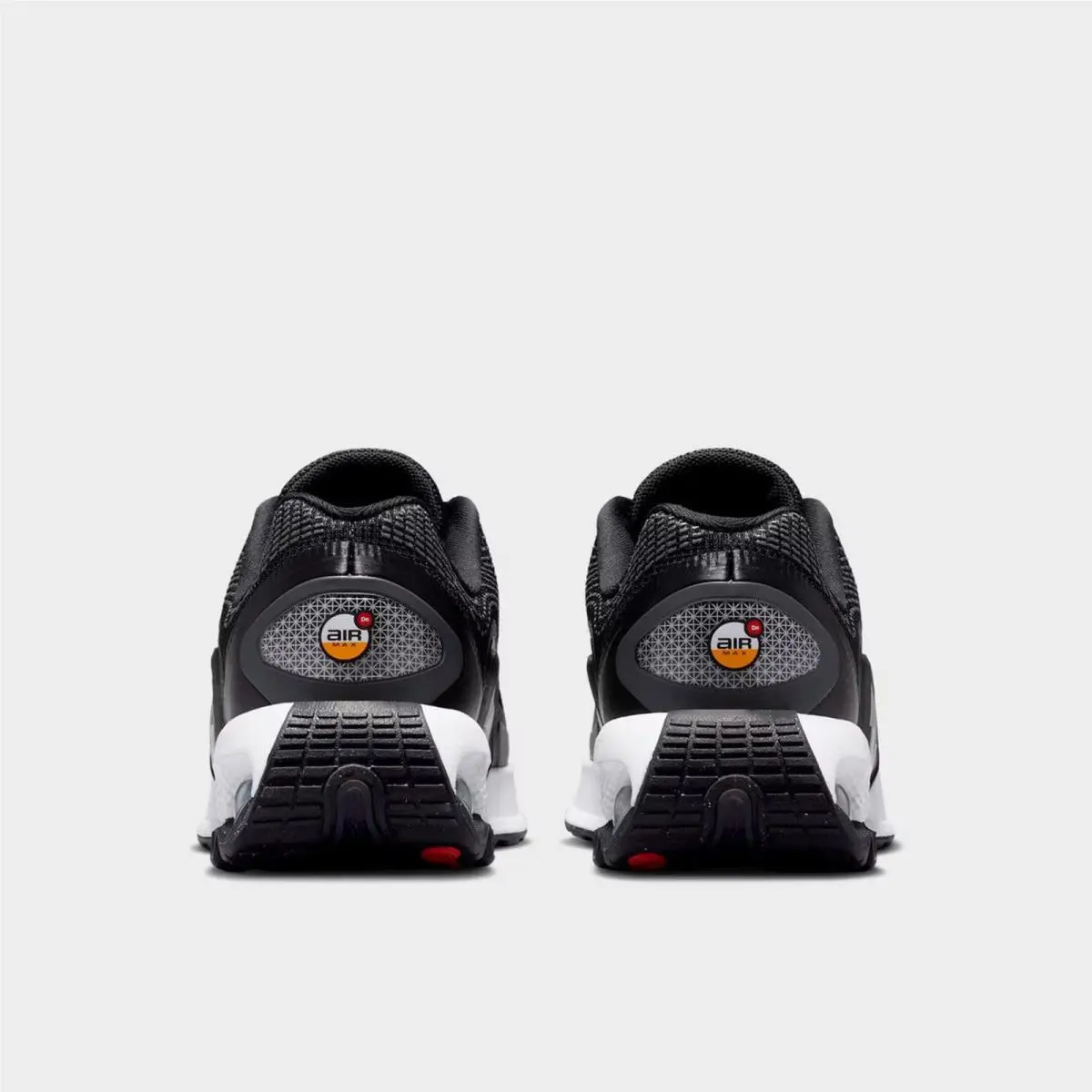 Nike shoes - IH7672 004 - Black/Dark Grey/Black/White 6
