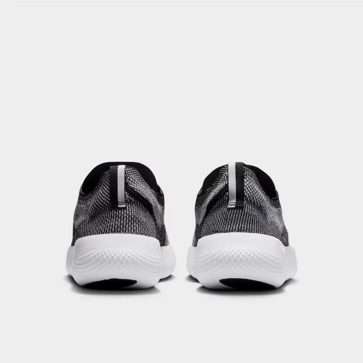 Nike shoes - HF1078 004 - Black/Black/White 2