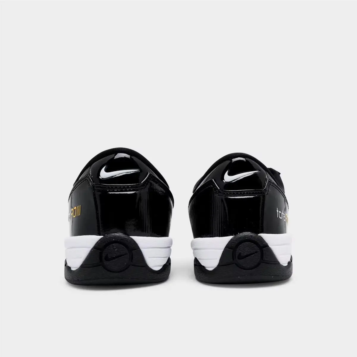 Nike shoes - HJ9351 001 - Black/White/Metallic Silver 6