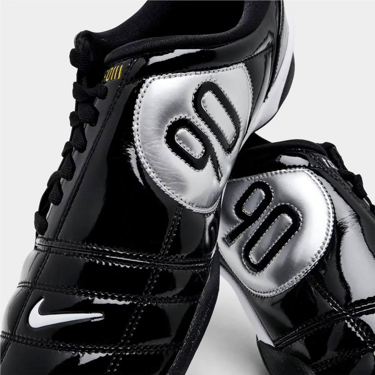 Nike shoes - HJ9351 001 - Black/White/Metallic Silver 0