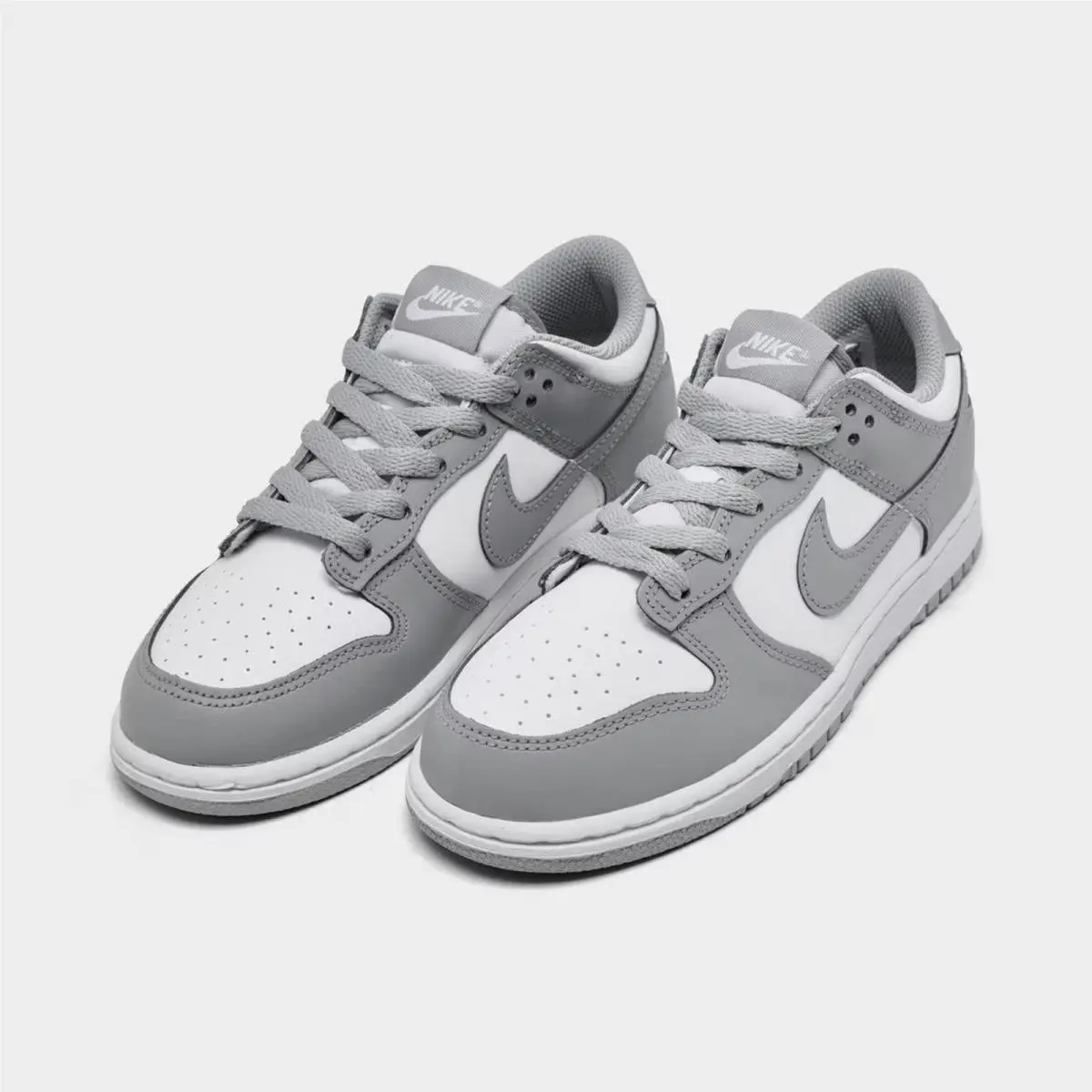Nike shoes - FB9108 123 - White/Light Smoke Grey 1