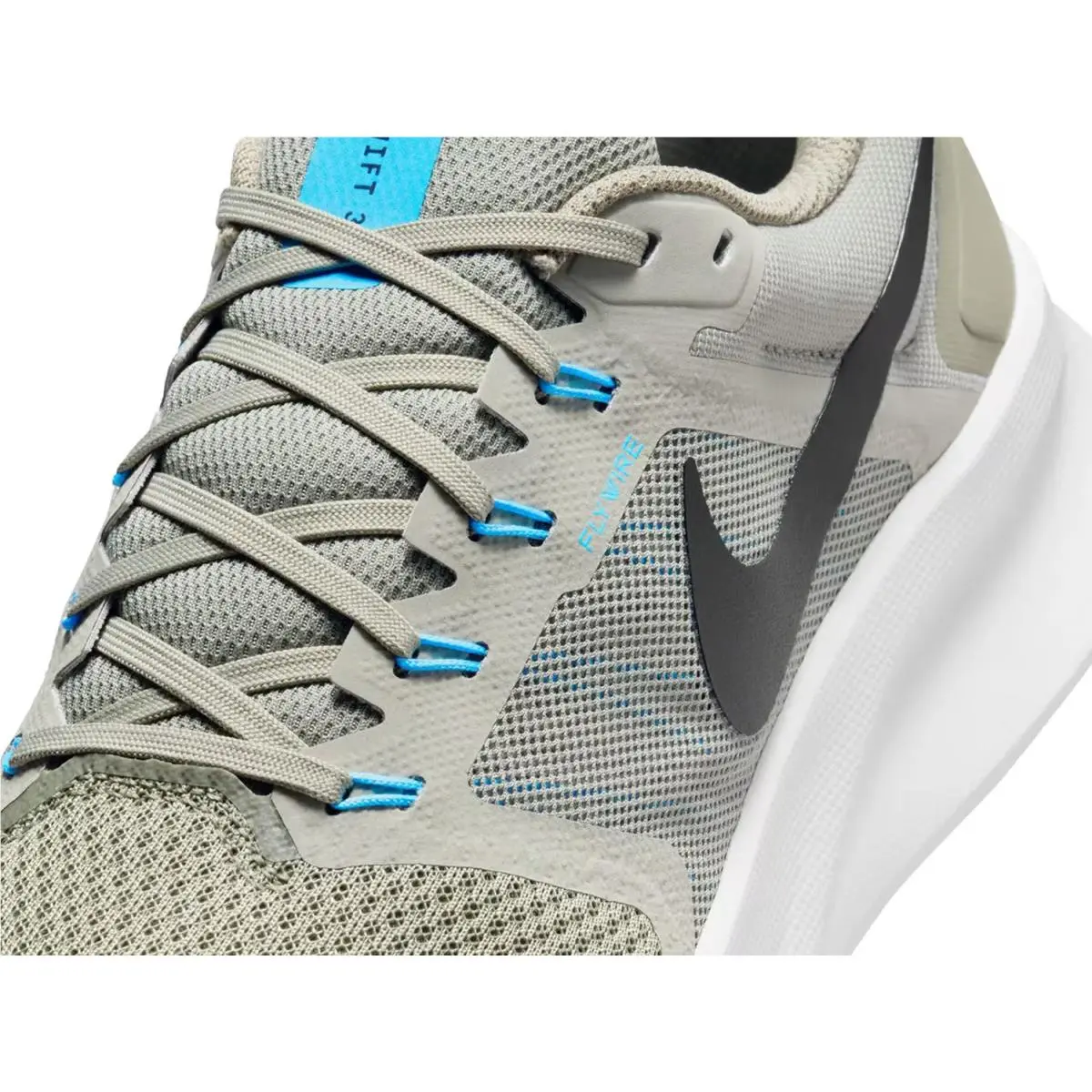 Nike shoes - Green/Silver 6