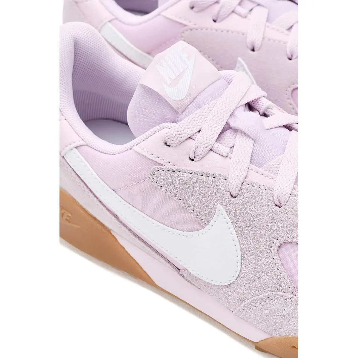 Nike shoes - Black/Sail/Gum Medium Brown 18