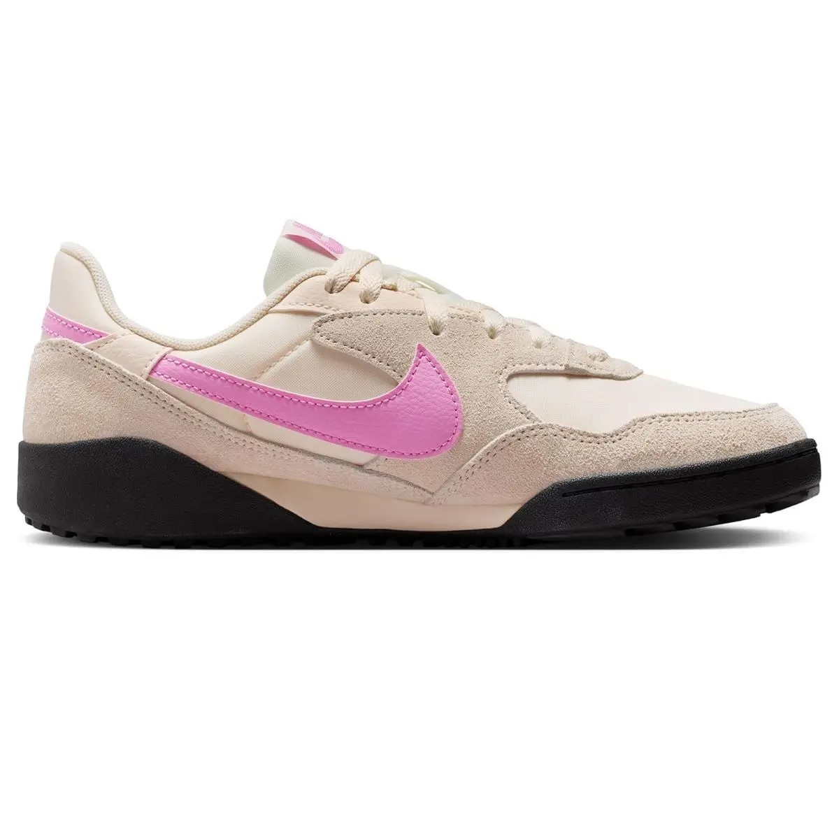 Nike shoes - Black/Sail/Gum Medium Brown 22