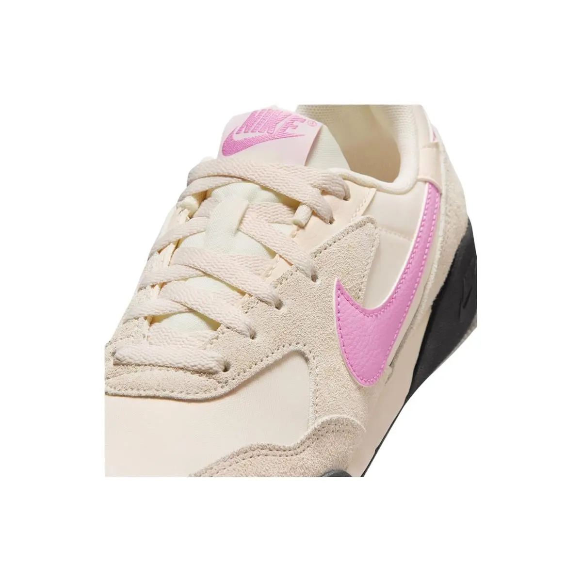 Nike shoes - Black/Sail/Gum Medium Brown 25