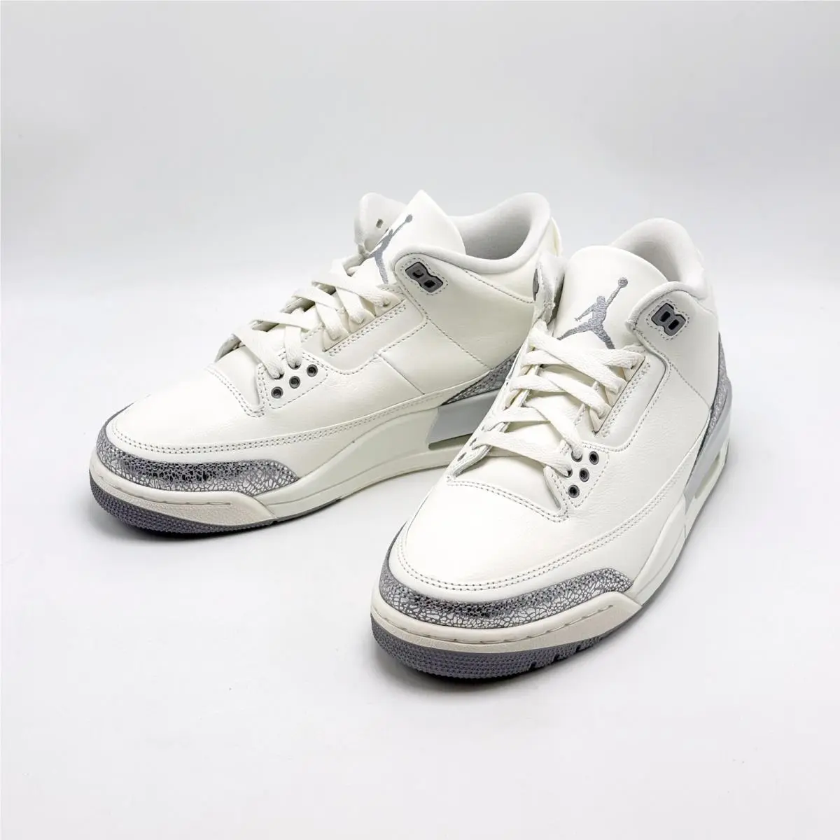 Nike shoes - Air Jordan 3 - Air - CK9246 100 - Beige 0