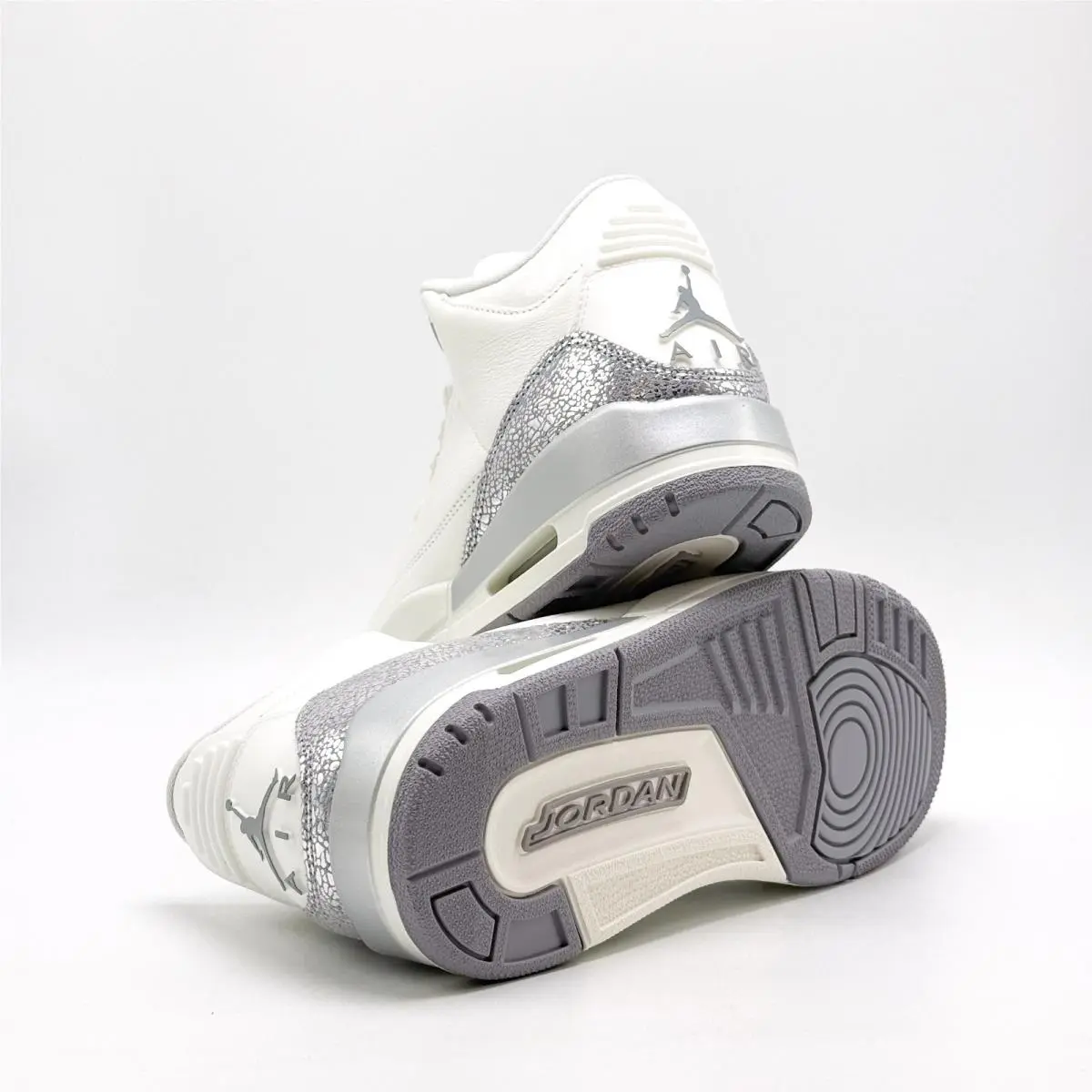 Nike shoes - Air Jordan 3 - Air - CK9246 100 - Beige 2