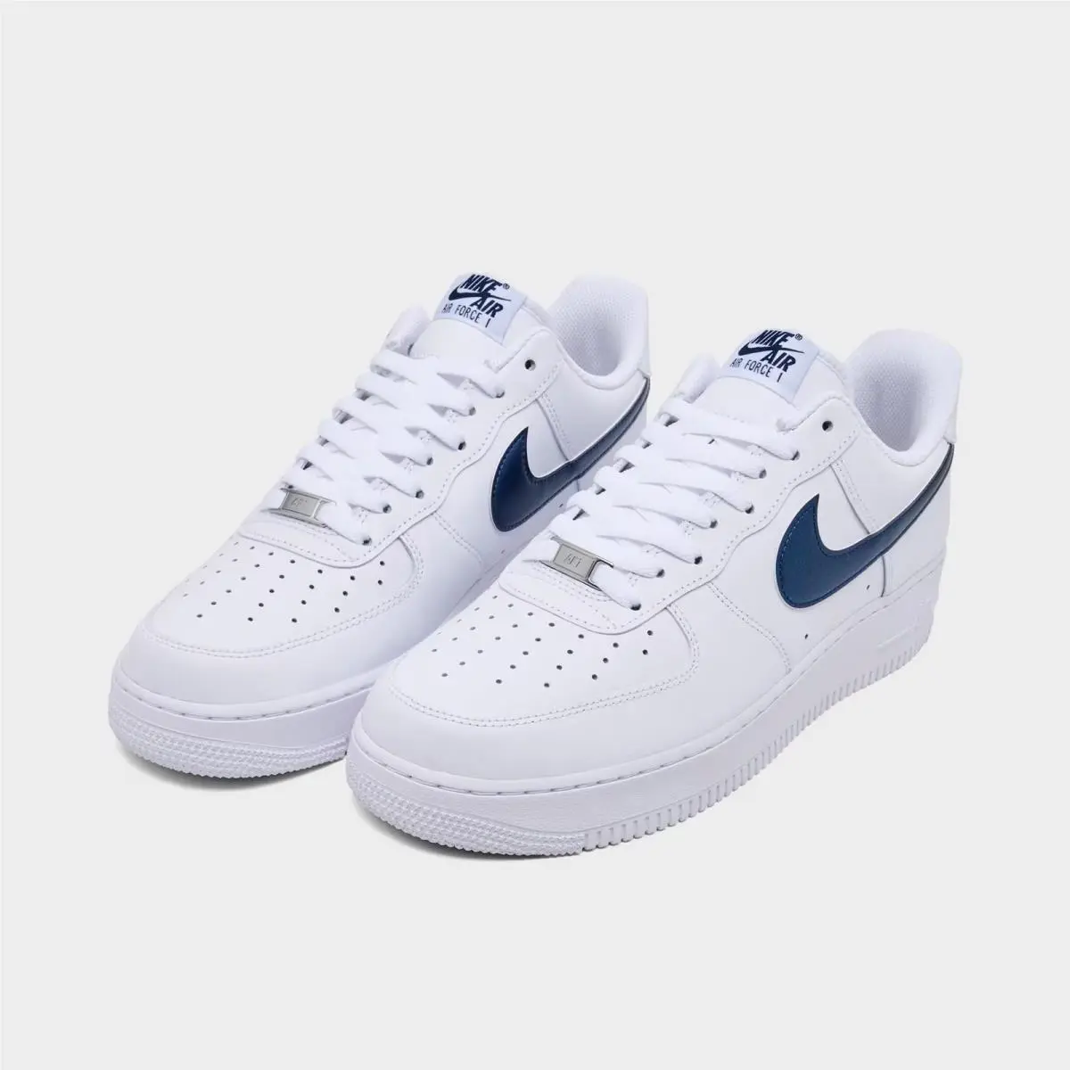 Nike shoes - IQ0407 100 - White/Midnight Navy/University Red 5