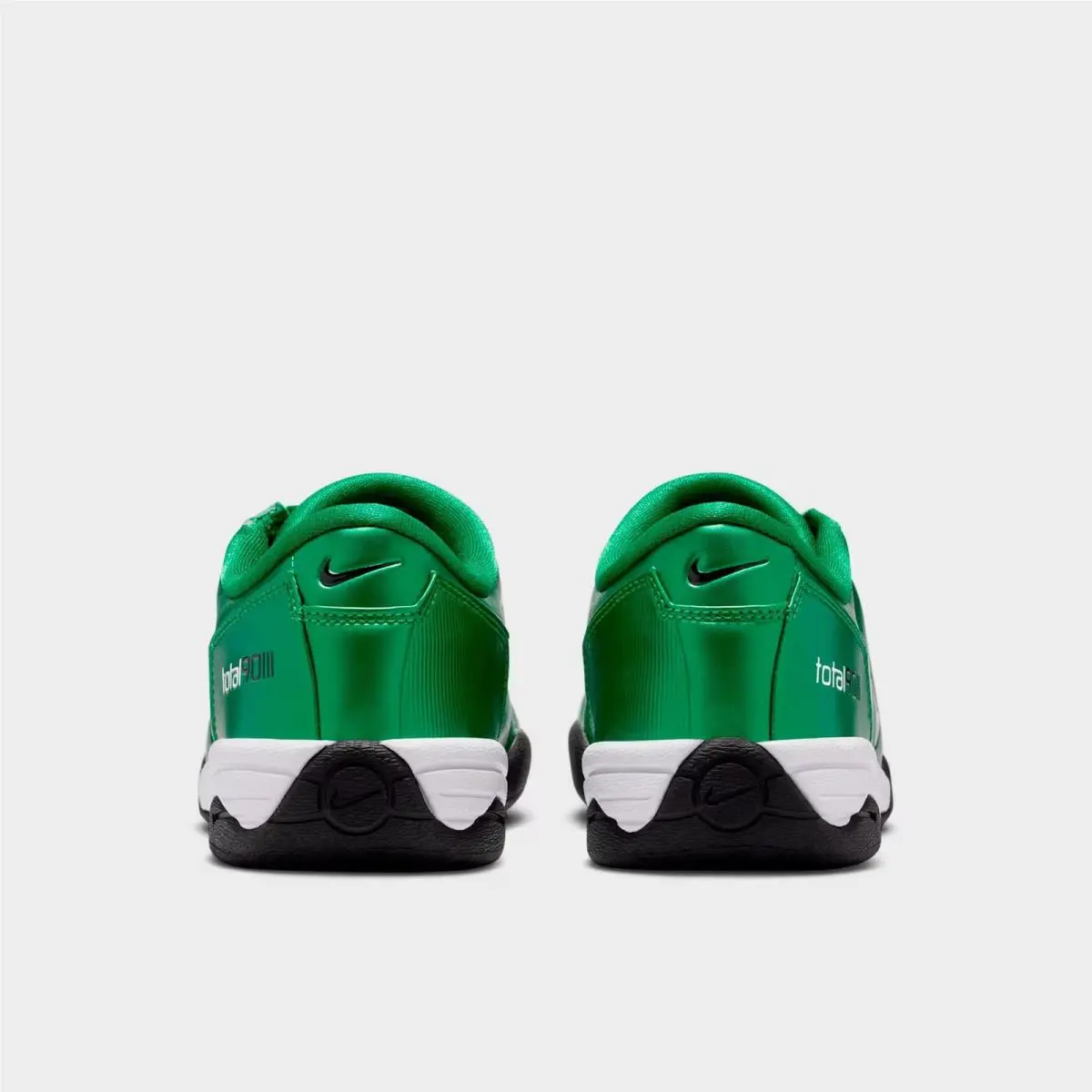 Nike shoes - IM7595 300 - Pine Green/White/Black 2