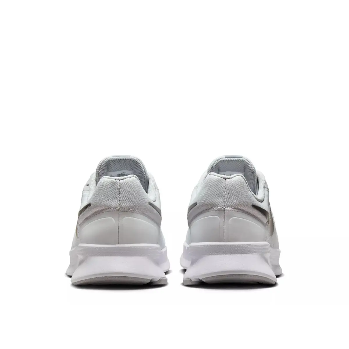 Nike shoes - White/Black 1