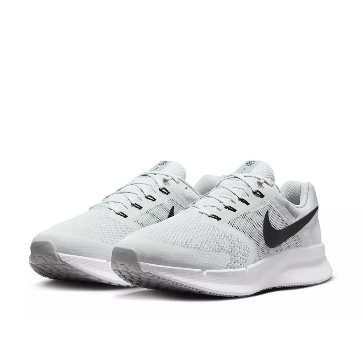 Nike shoes - White/Black 2